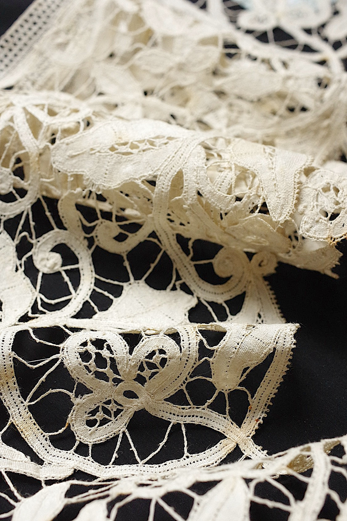 アンティークレース  dentelle antique  214cm .FR a l'epoque