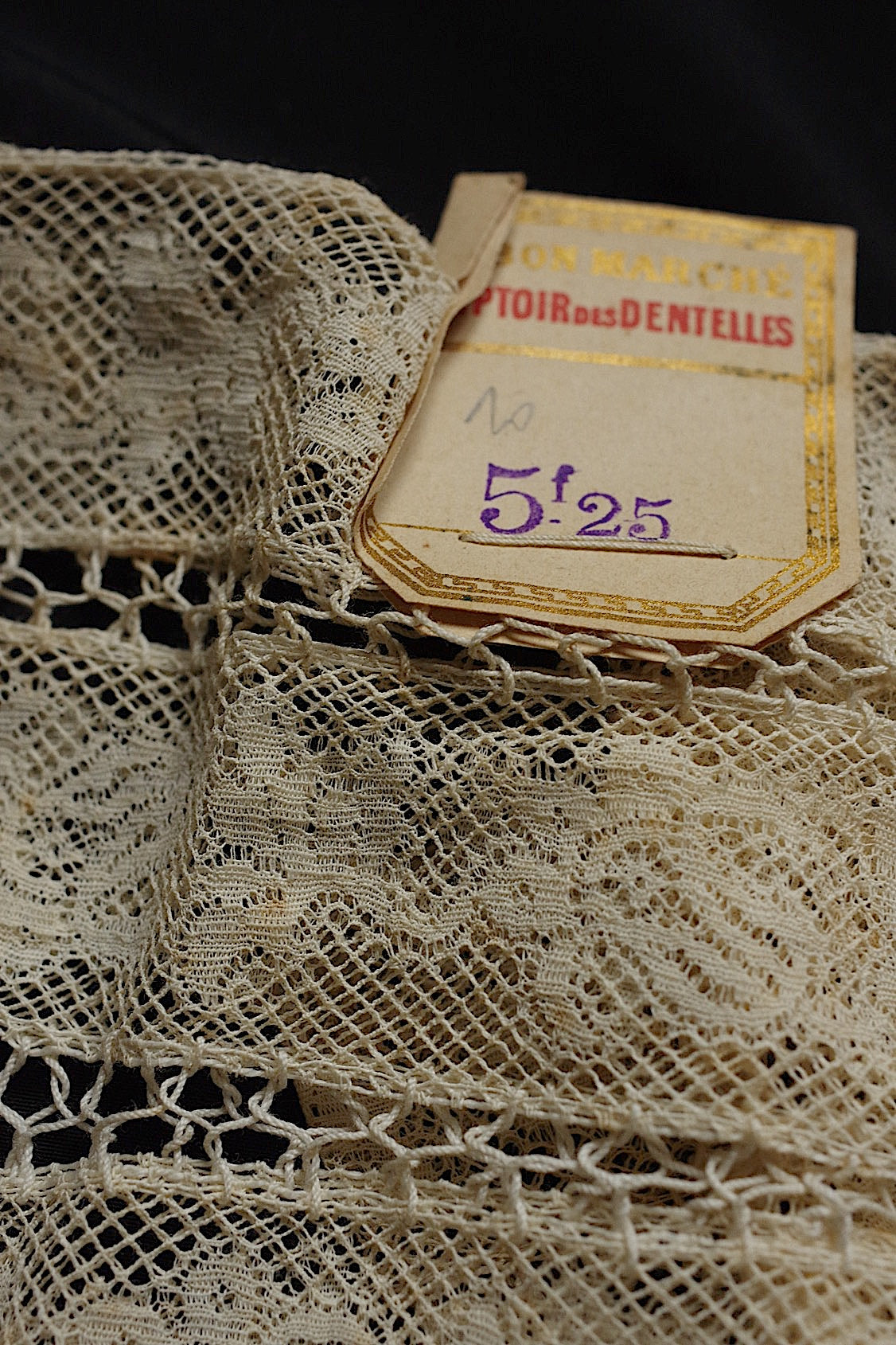 アンティークレース  dentelle antique  レース袖 2組 .FR a l'epoque