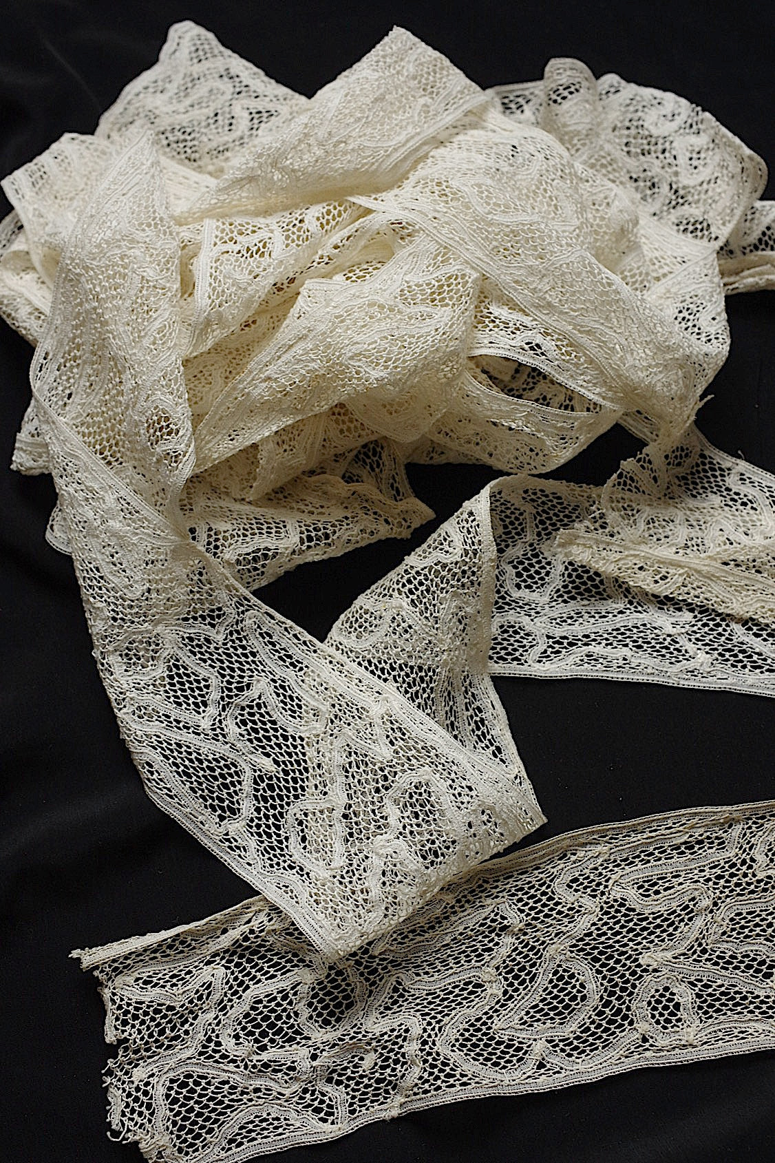 アンティークレース  dentelle antique  494cm .FR a l'epoque