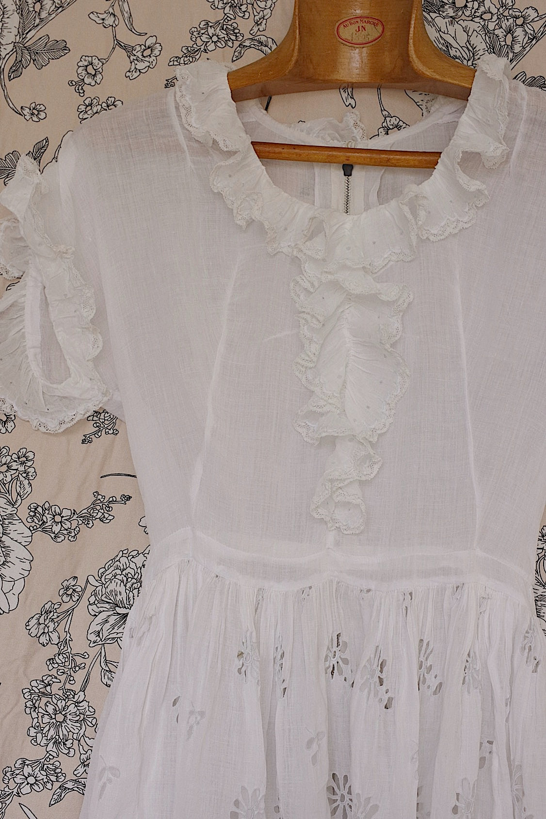 アンティークワンピース  vêtement antique レースワンピース 小さめサイズ .FR a l'epoque