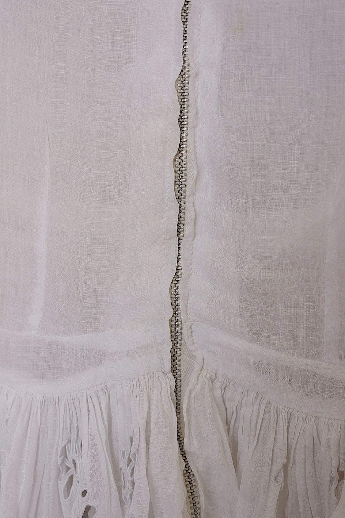 アンティークワンピース  vêtement antique レースワンピース 小さめサイズ .FR a l'epoque