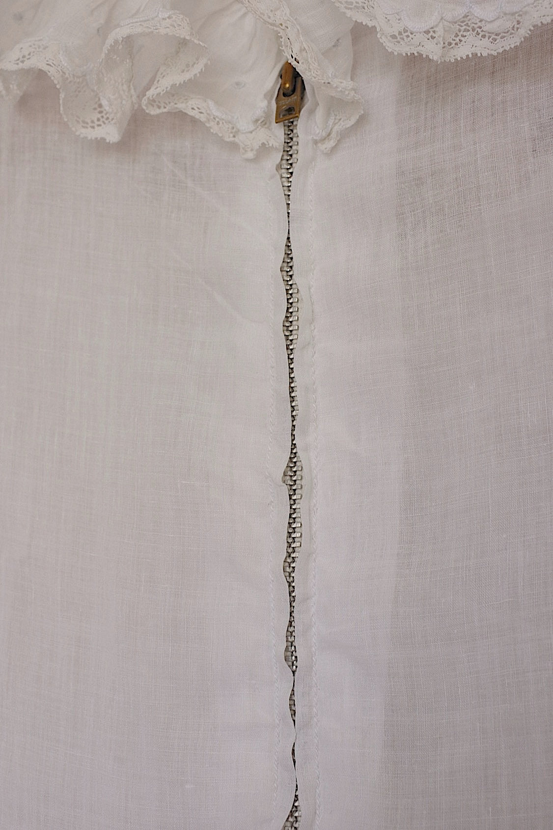 アンティークワンピース  vêtement antique レースワンピース 小さめサイズ .FR a l'epoque