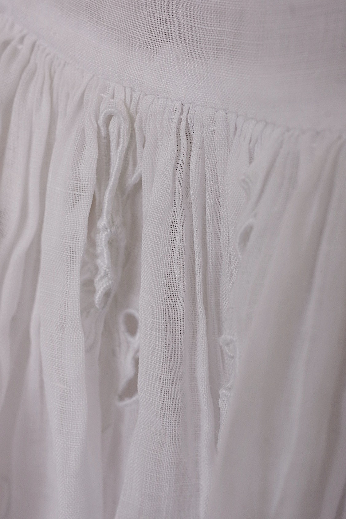 アンティークワンピース  vêtement antique レースワンピース 小さめサイズ .FR a l'epoque