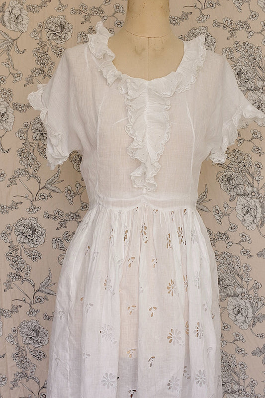 アンティークワンピース vêtement antique レースワンピース 小さめサイズ .FR a l'epoque