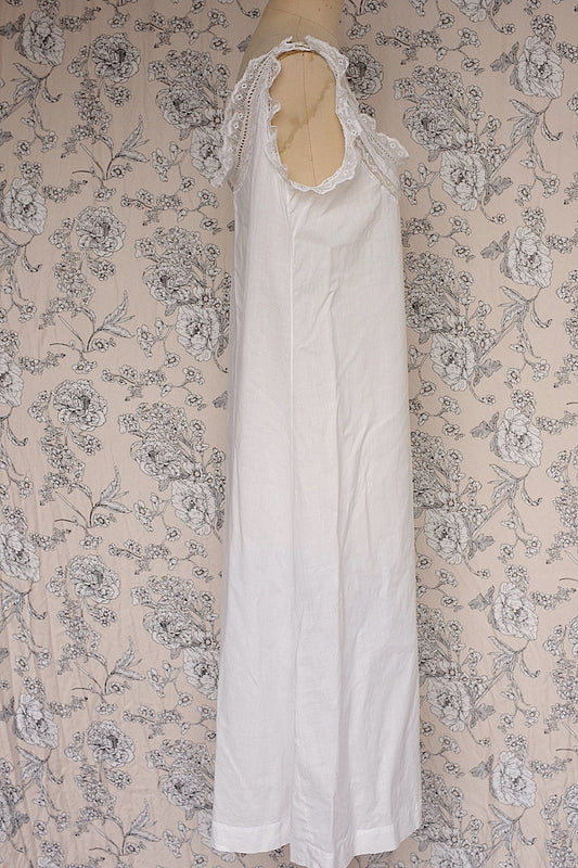 アンティークワンピース vêtement antique レースワンピース .FR a l'epoque
