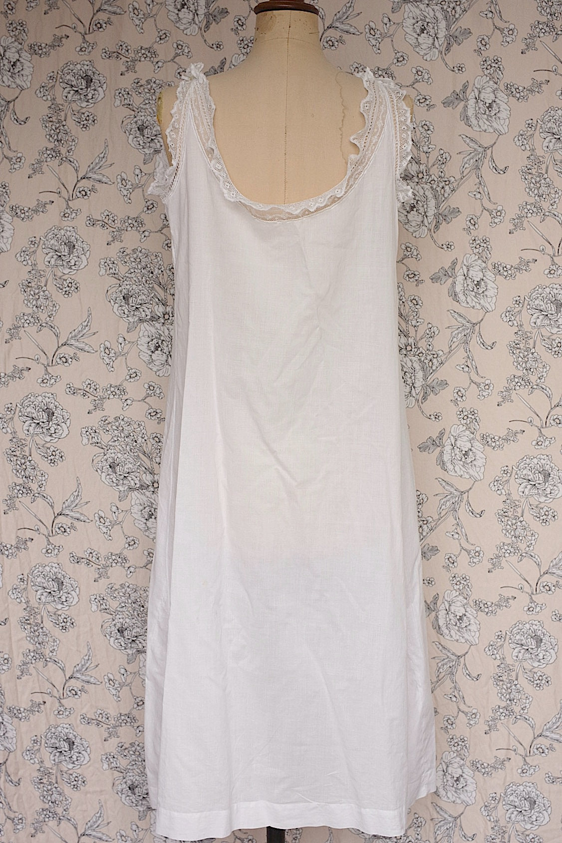 アンティークワンピース  vêtement antique レースワンピース  .FR a l'epoque