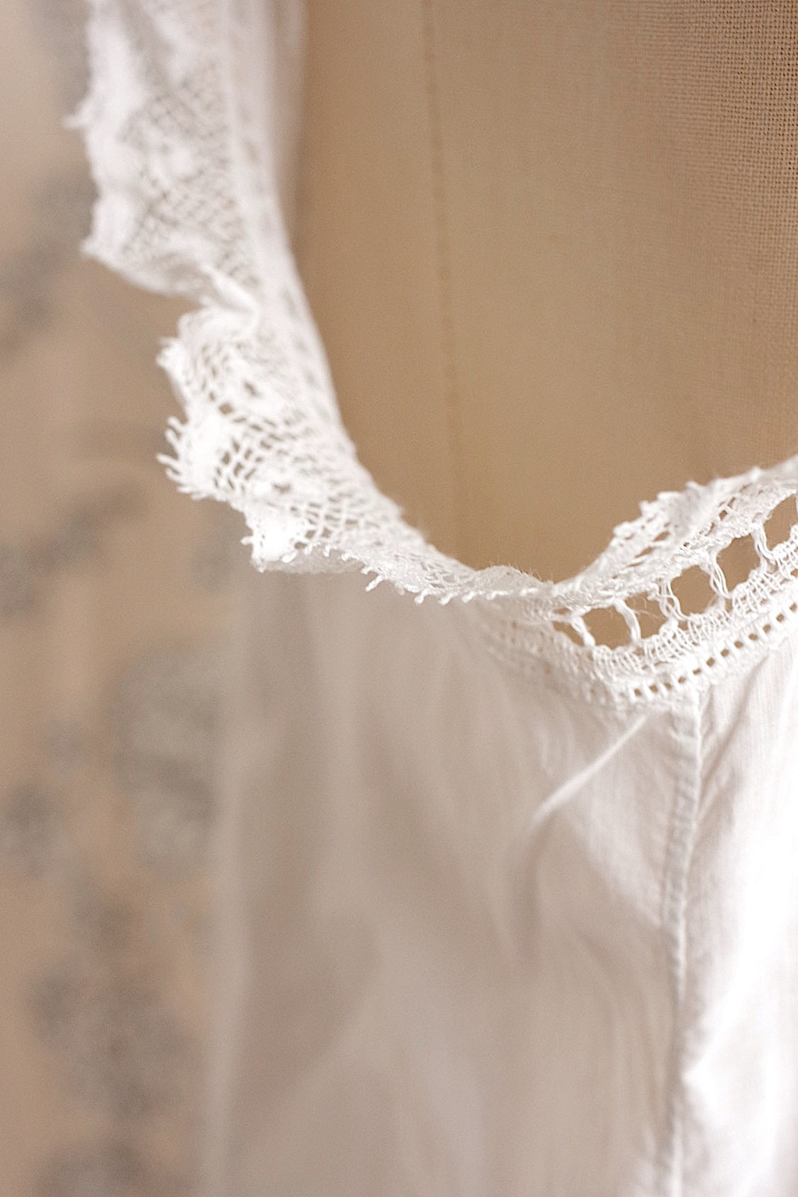 アンティークワンピース  vêtement antique レースワンピース  .FR a l'epoque