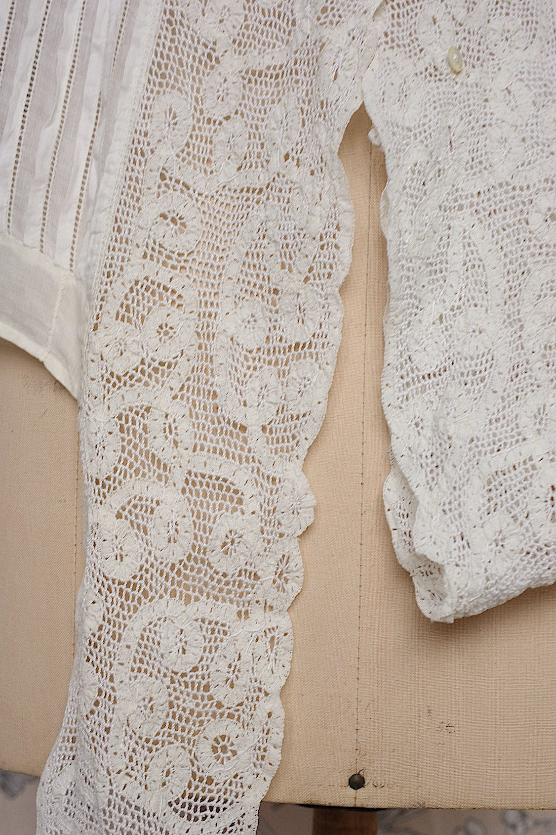 アンティークブラウス vêtement antique ピンタック羽織ブラウス .FR a l'epoque