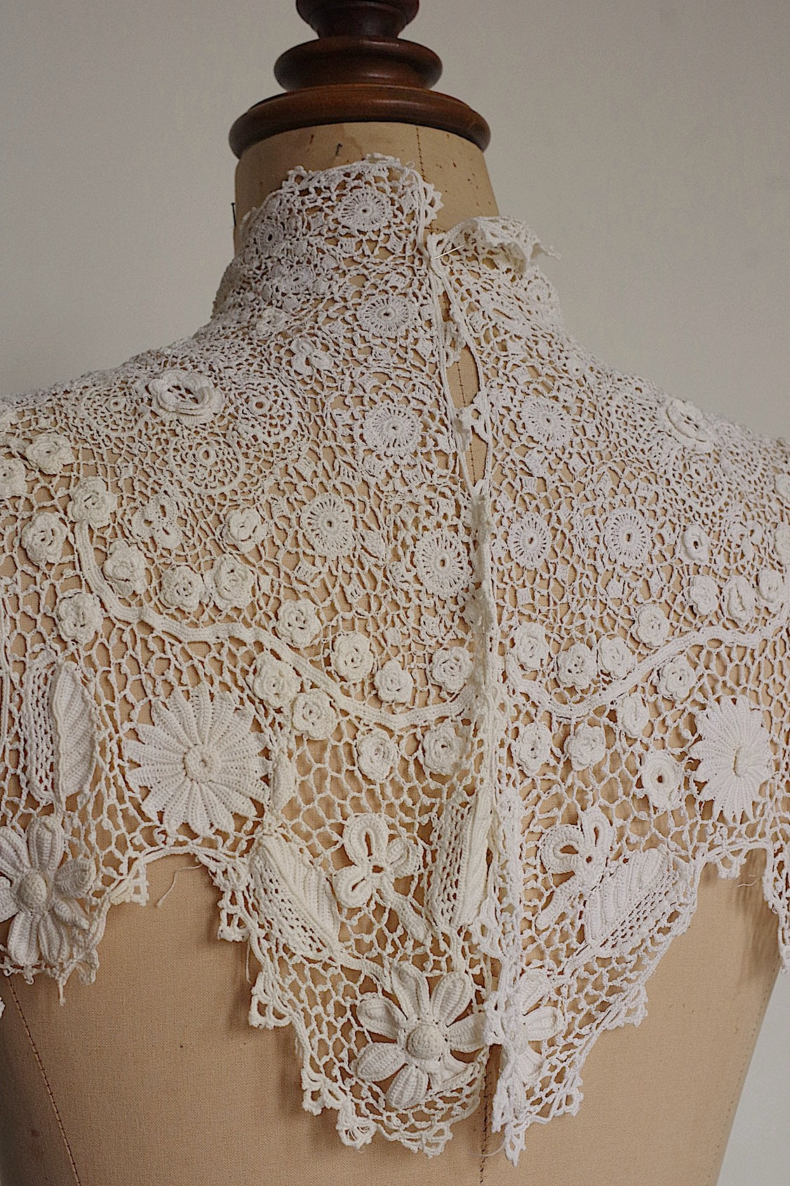 アンティークレース  dentelle antique  クロシェレース襟 .FR a l'epoque