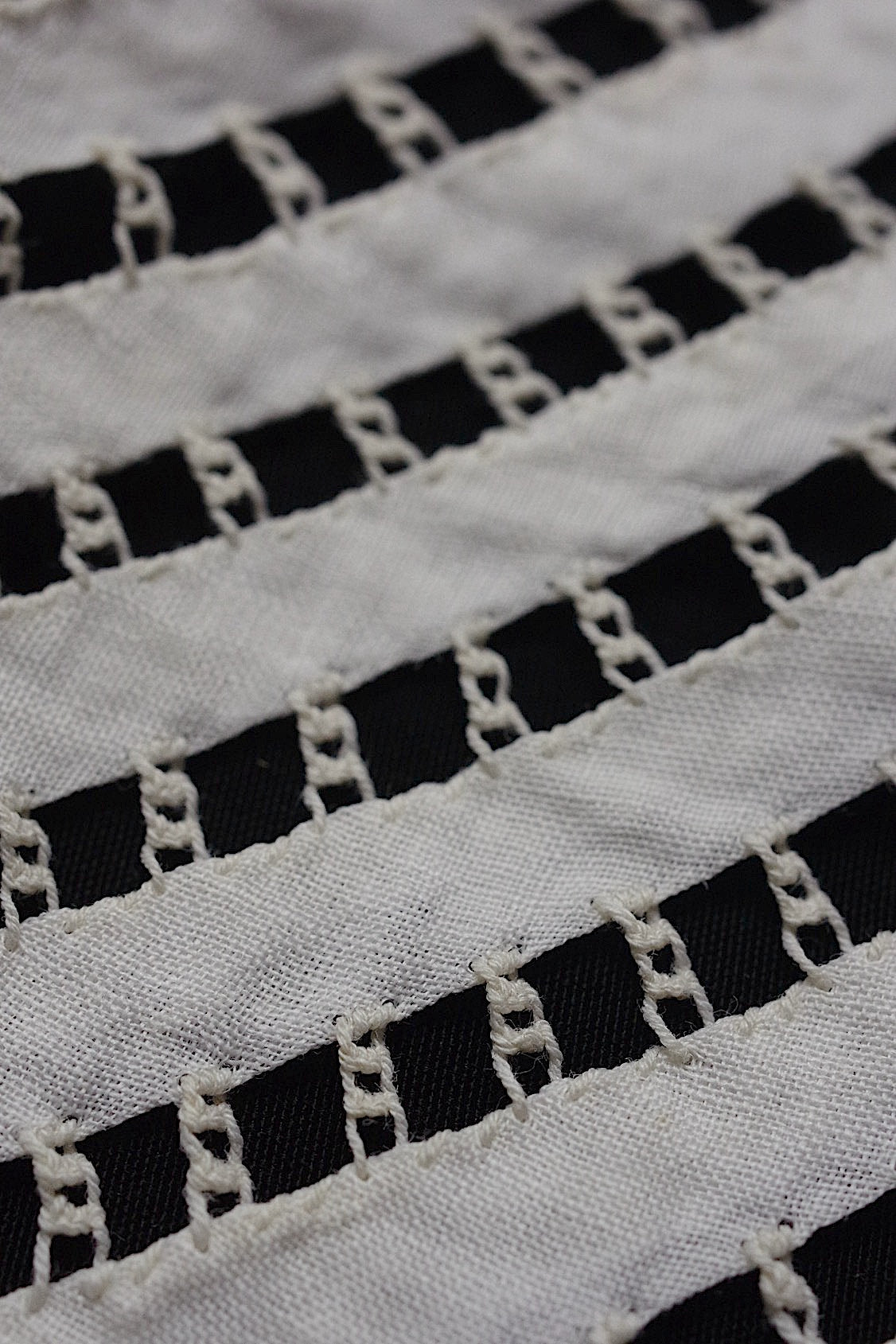 アンティークレース  dentelle antique  スタンド襟2 .FR a l'epoque