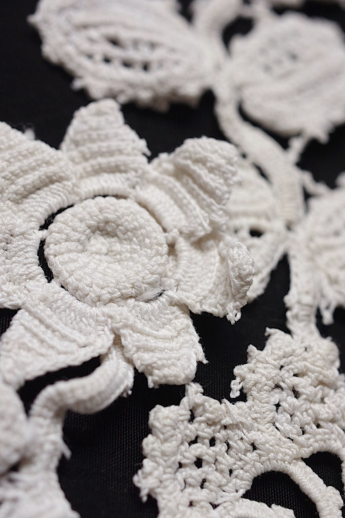 アンティークレース dentelle antique クロシェモチーフlot .FR a l'epoque