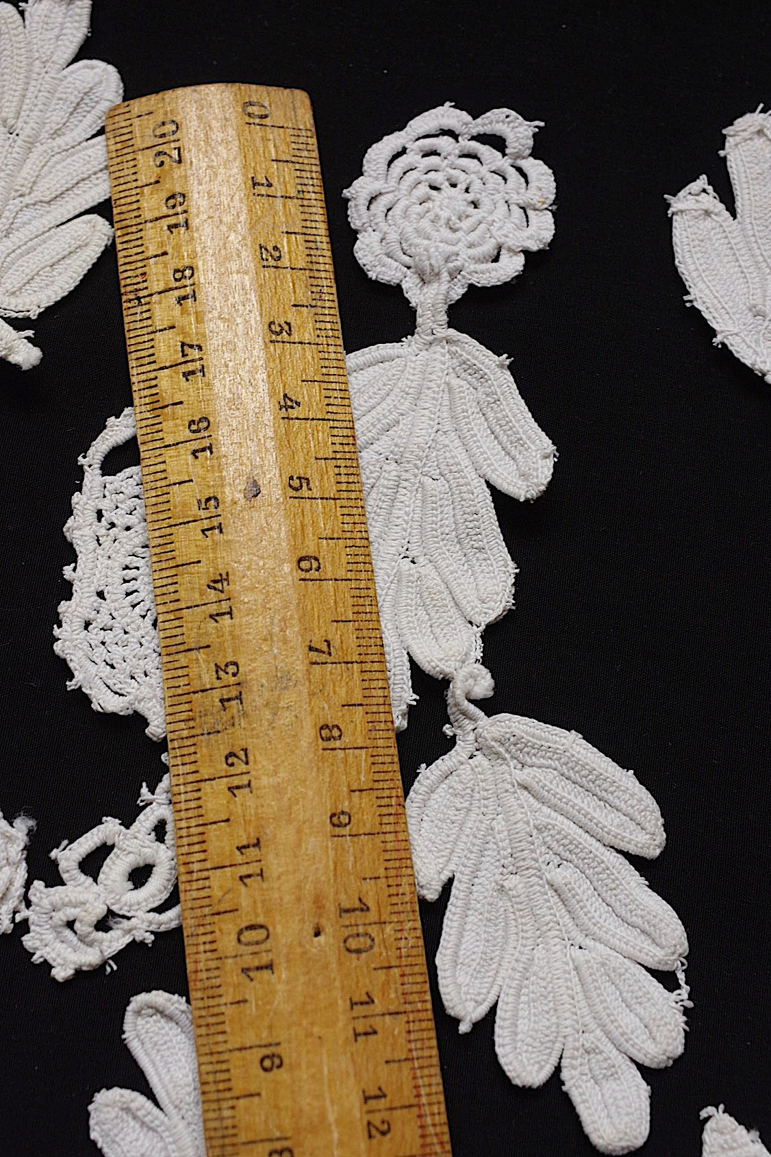 アンティークレース  dentelle antique  クロシェモチーフlot .FR a l'epoque