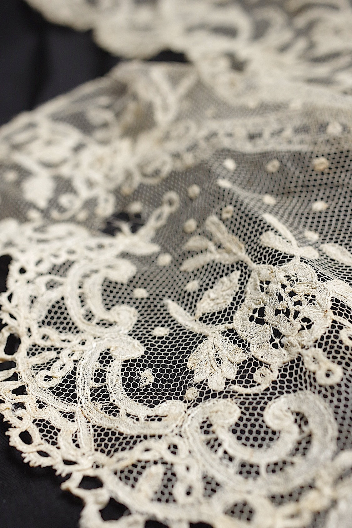 アンティークレース  dentelle antique  3種 .FR a l'epoque