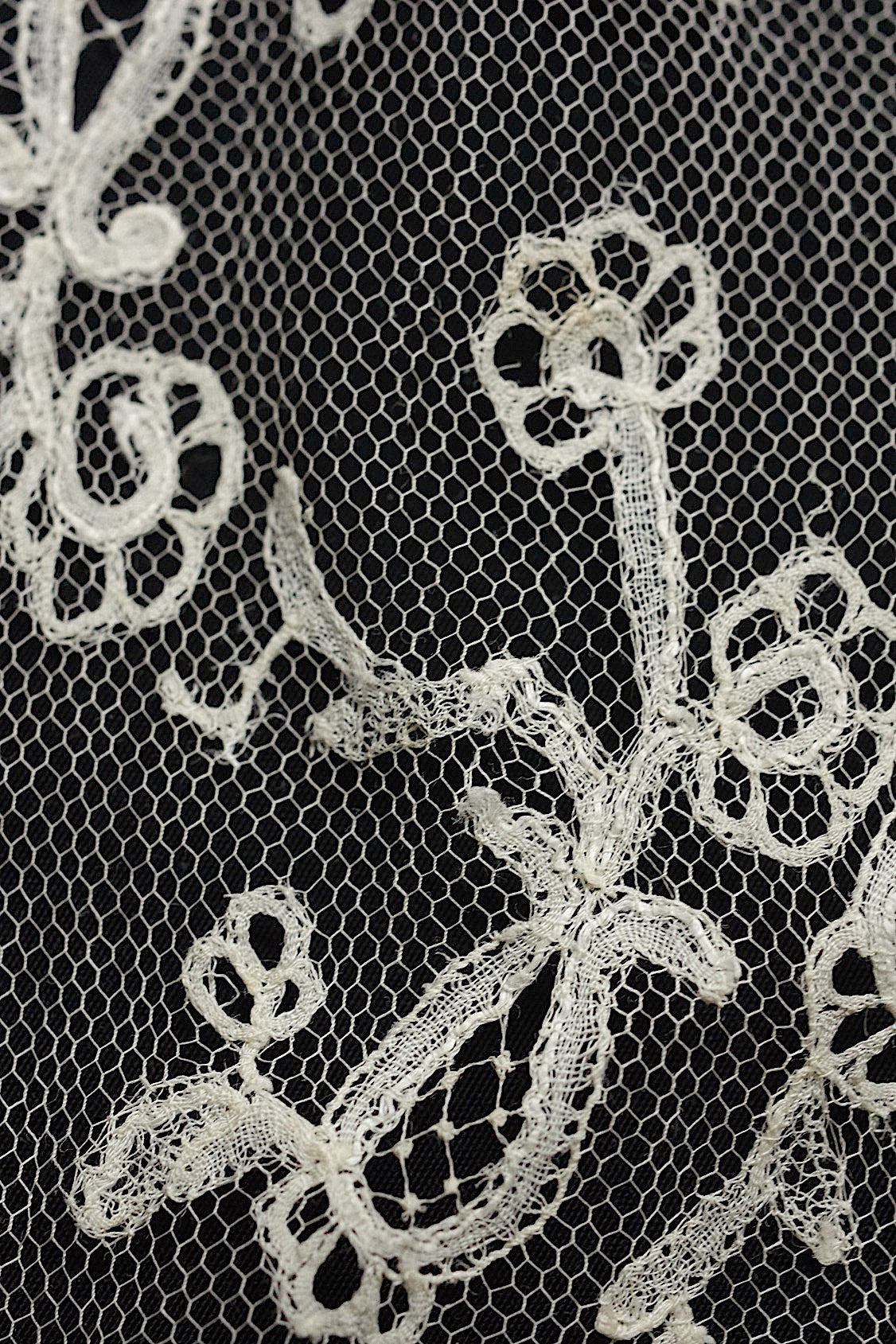 アンティークレース  dentelle antique  ラペット .FR a l'epoque