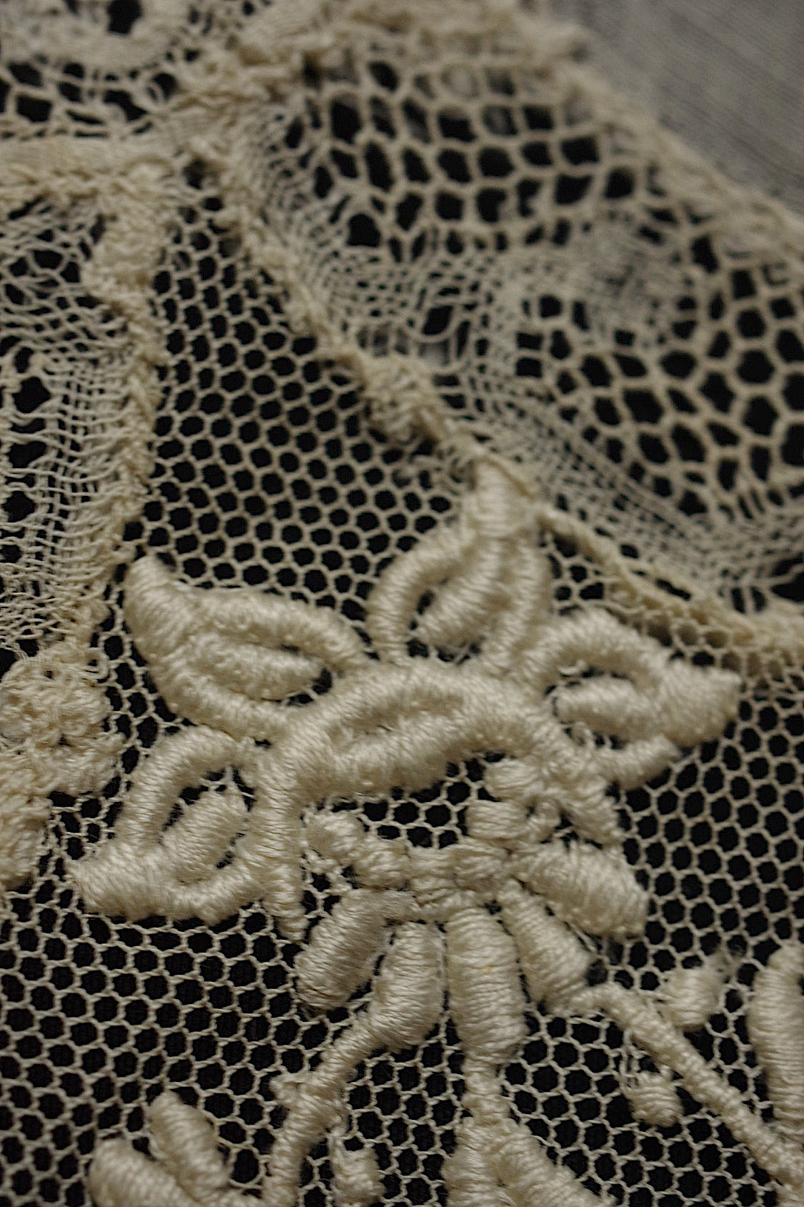 アンティークレース  dentelle antique  napperon 刺繍 .FR a l'epoque