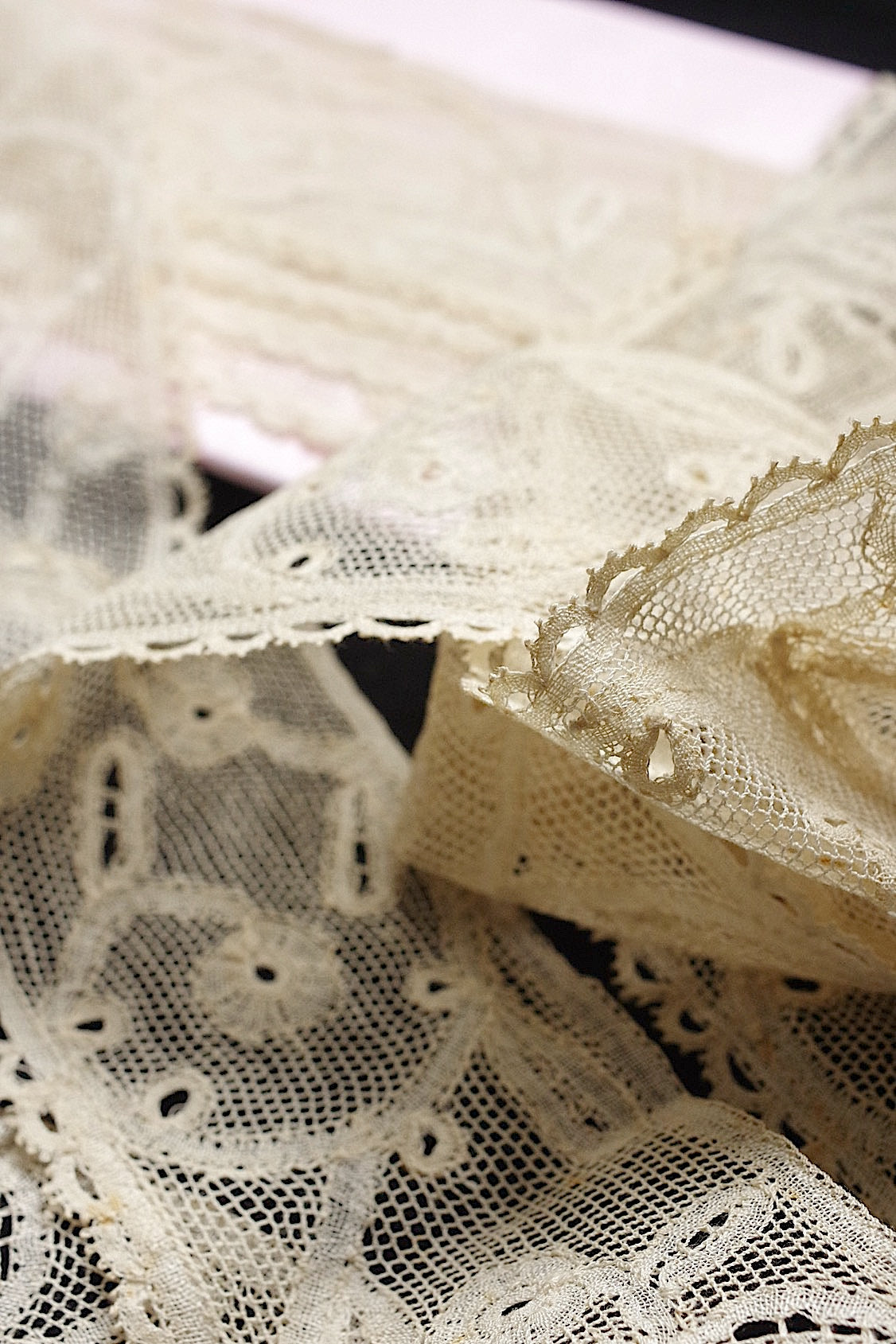 アンティークレース  dentelle antique  430cm .FR a l'epoque