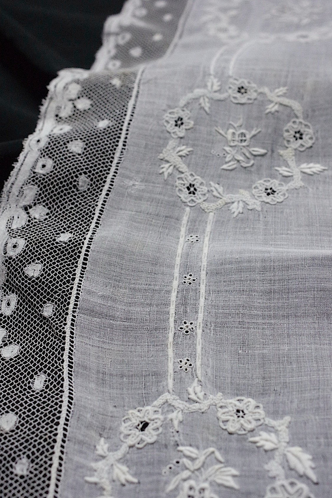 アンティークハンカチ mouchoir antique 1 .FR a l'epoque