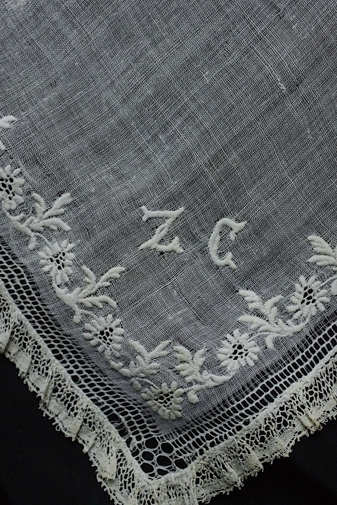 アンティークハンカチ