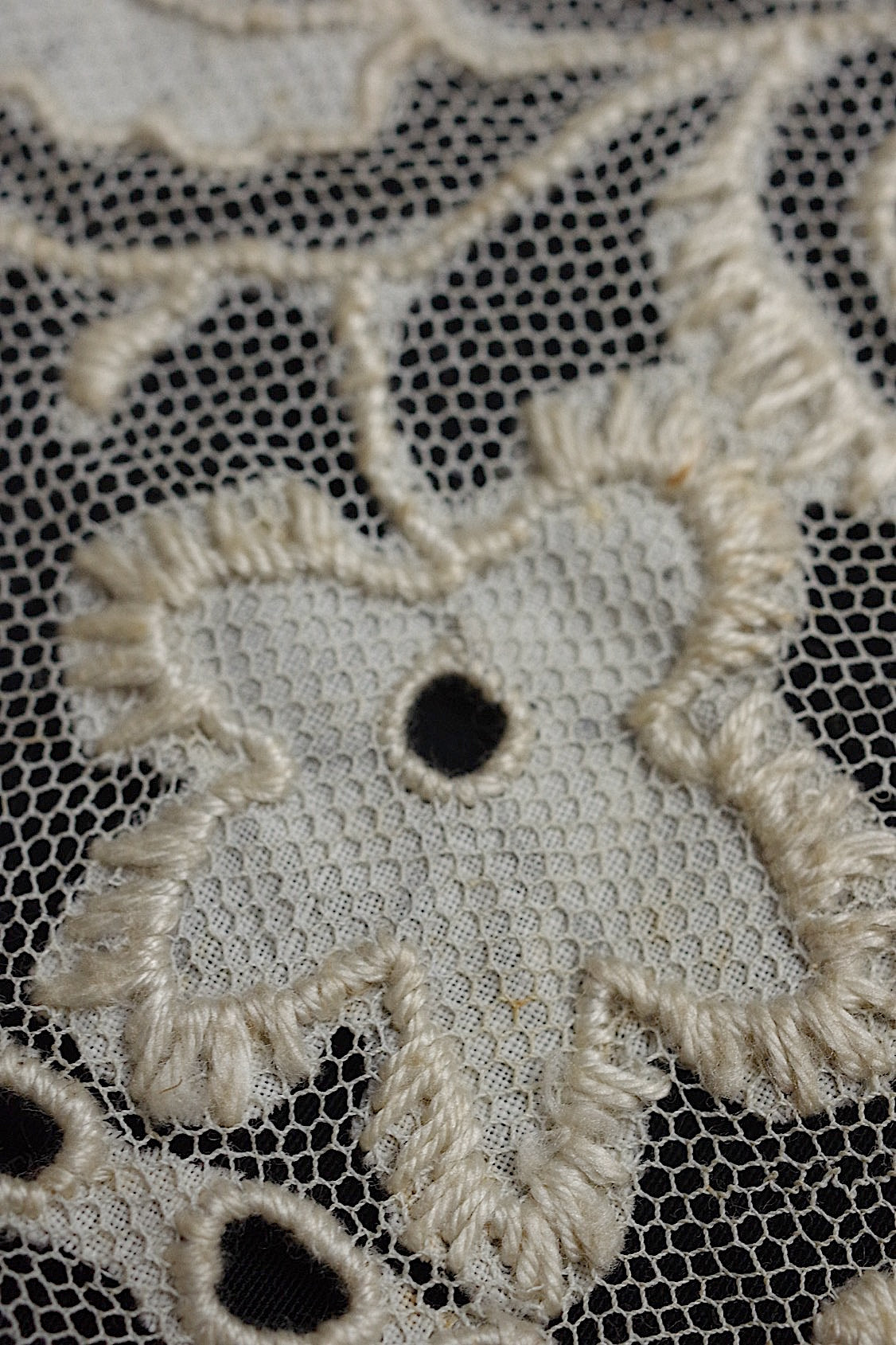 アンティークレース  dentelle antique  刺繍 .FR a l'epoque