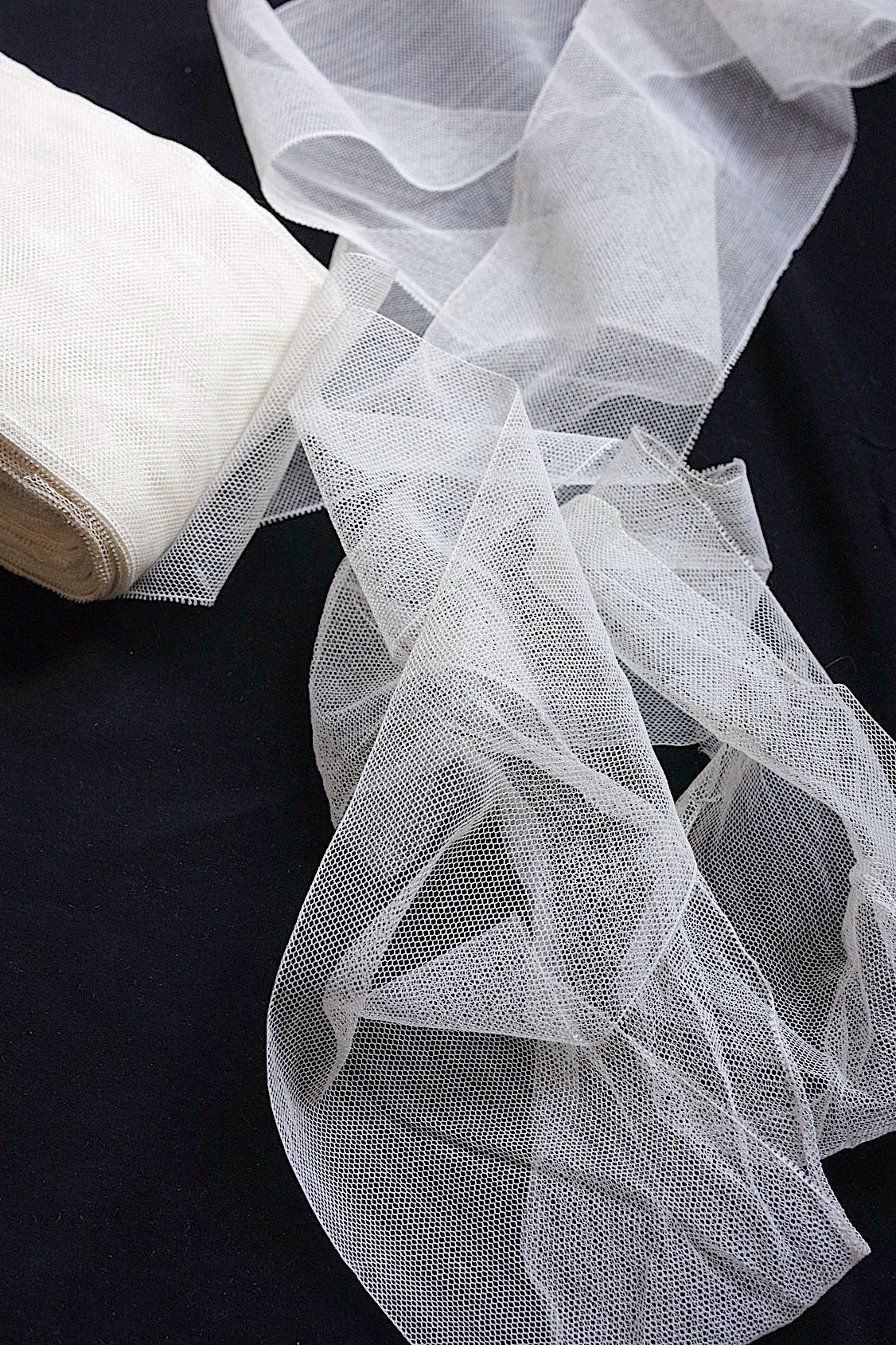 アンティークレース  dentelle antique  無地チュールテープ .FR a l'epoque