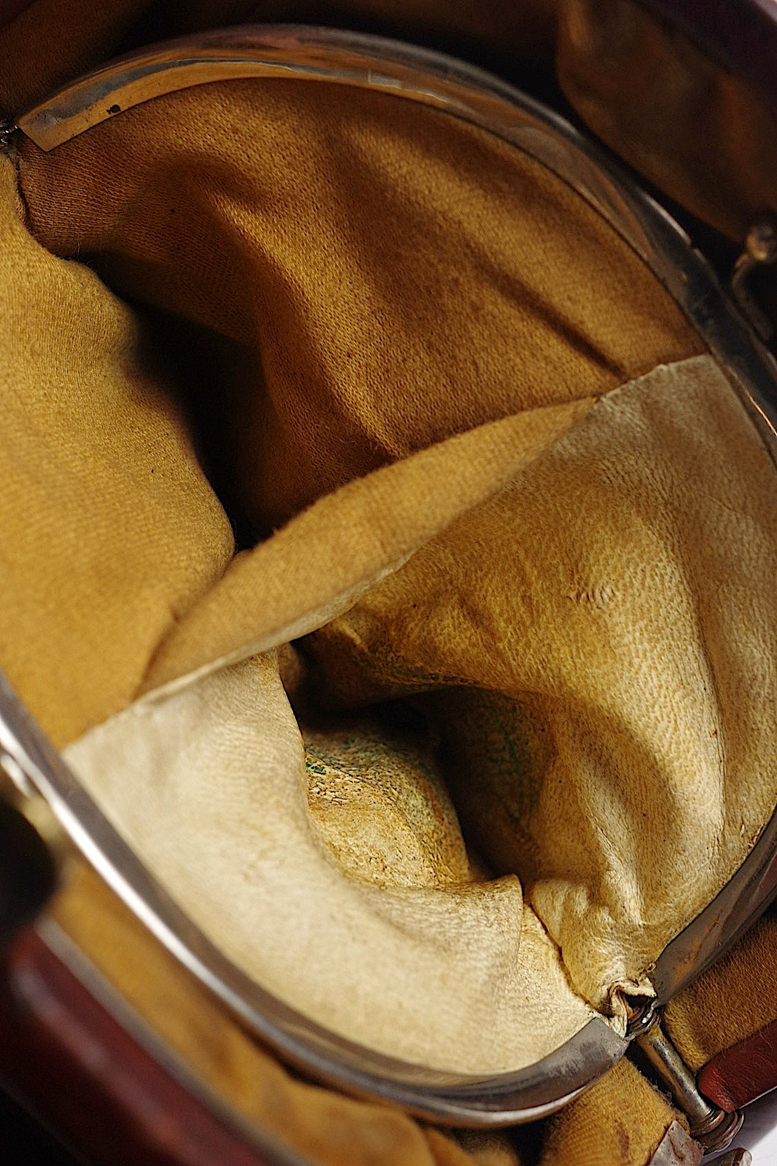 アンティークバッグ  sac a main antique .FR a l'epoque