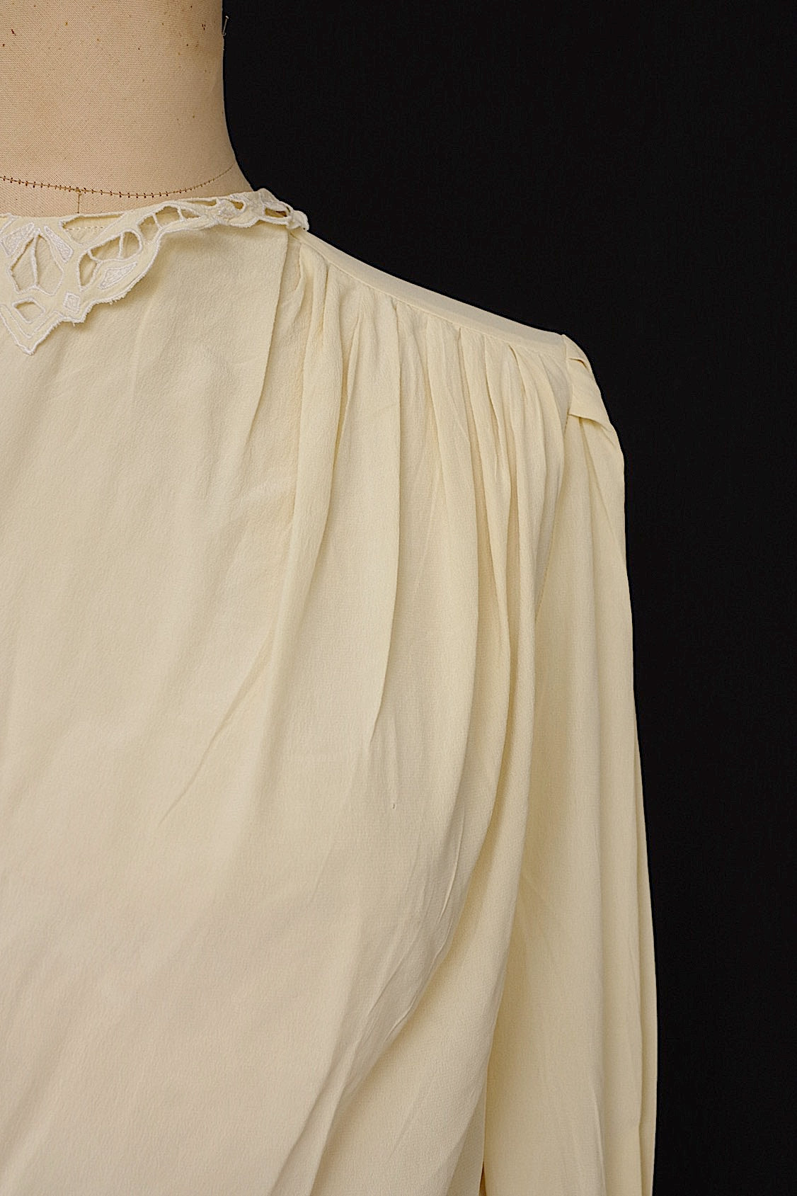 ヴィンテージブラウス  vêtement  vintage .FR a l'epoque