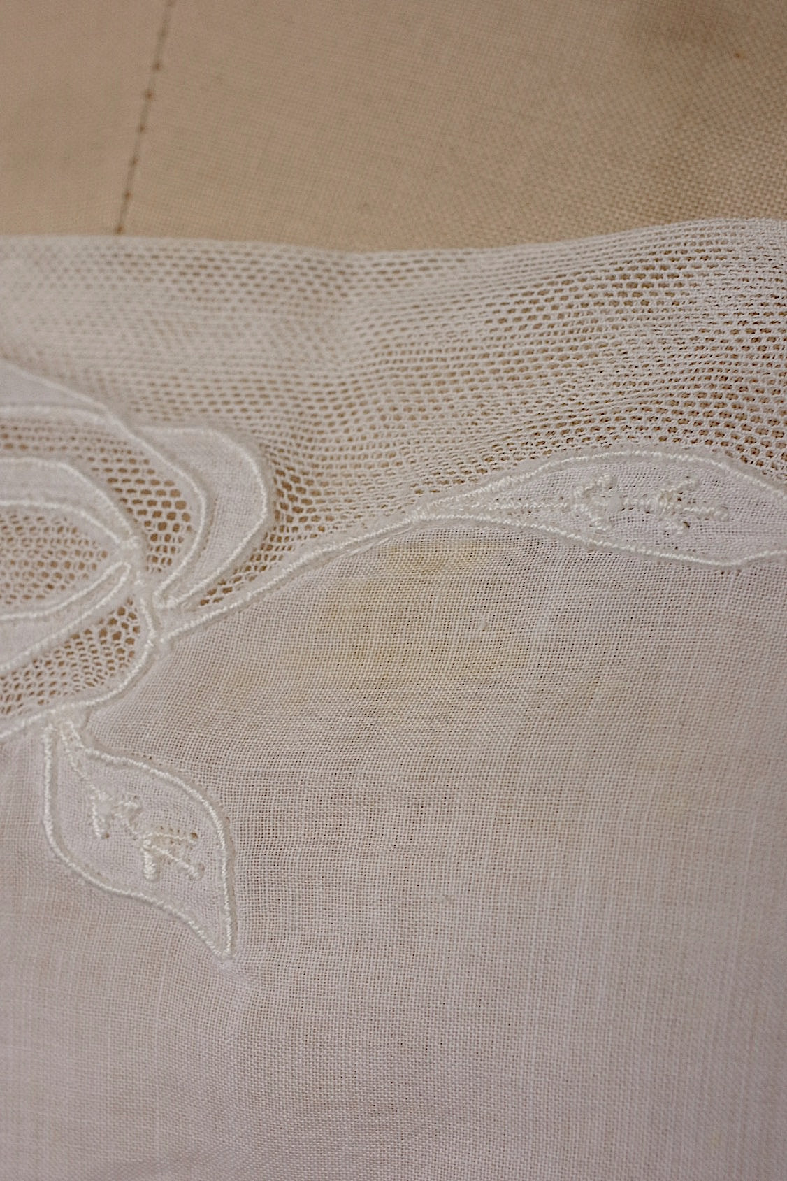 アンティークワンピース vêtement antique 素材用 lots2 .FR a l'epoque