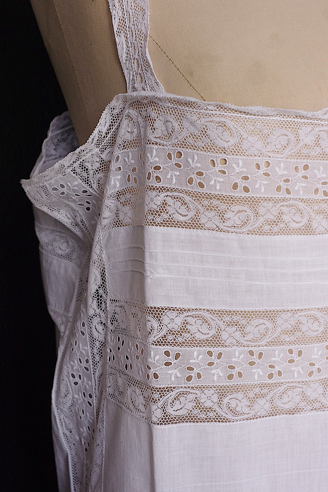 アンティークワンピース  vêtement  antique 素材用 lots3 .FR a l'epoque