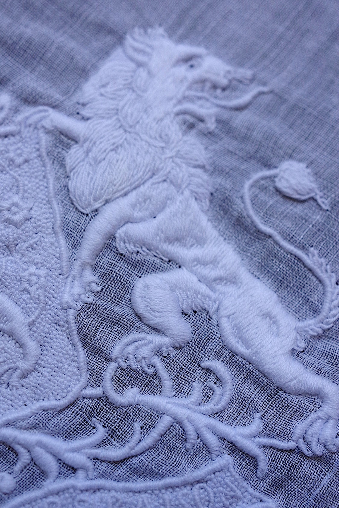 アンティークレースハンカチ  mouchoir antique   .FR a l'epoque