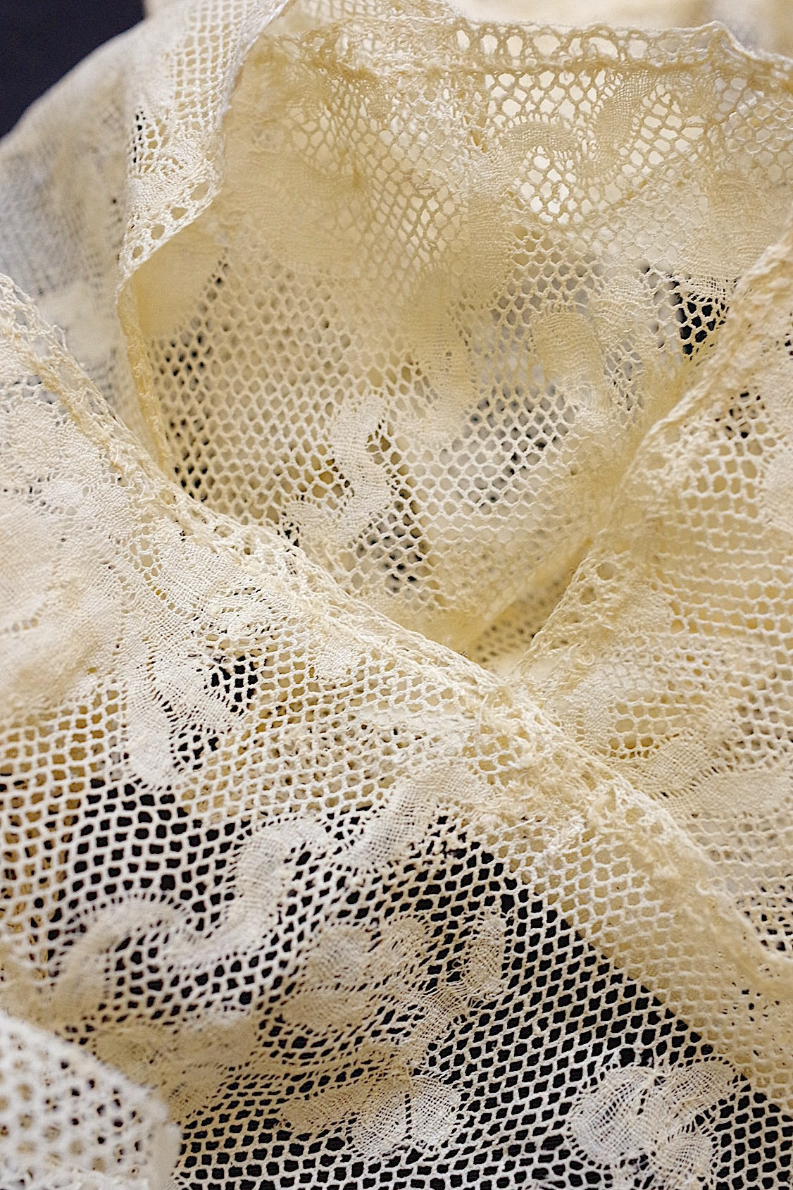 アンティークレース dentelle antique   .FR a l'epoque