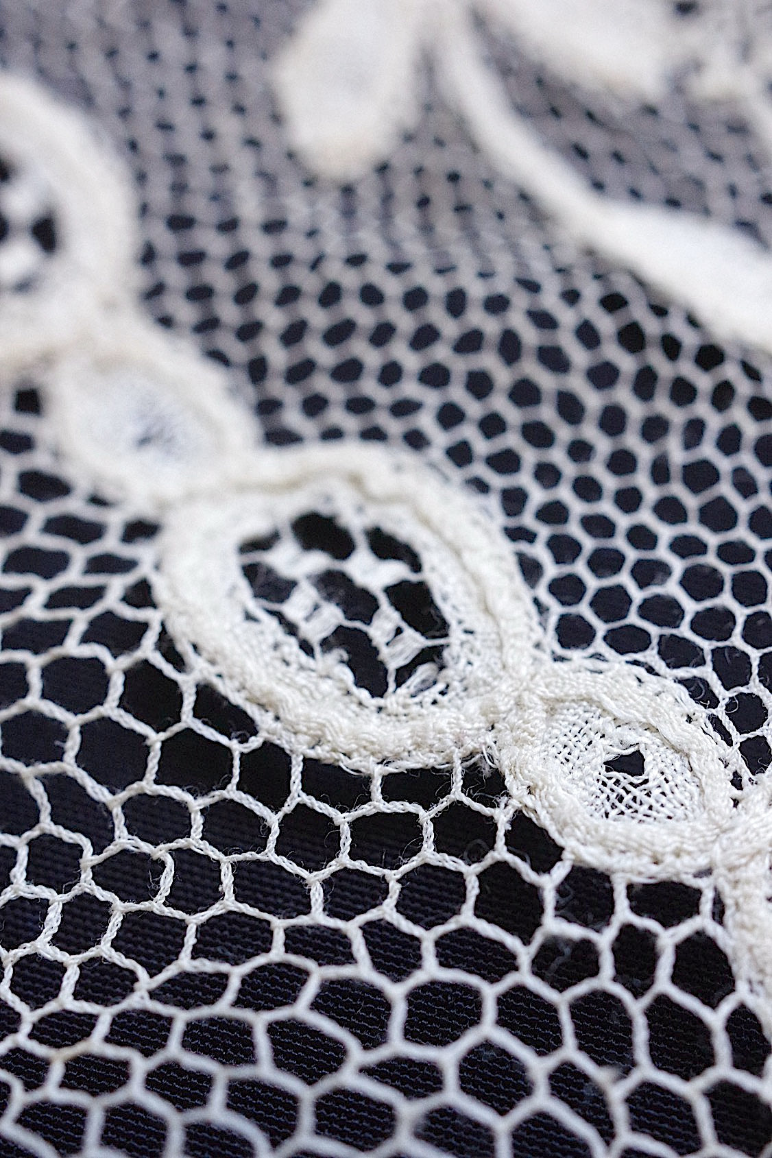 アンティークレース dentelle antique 300cm .FR a l'epoque