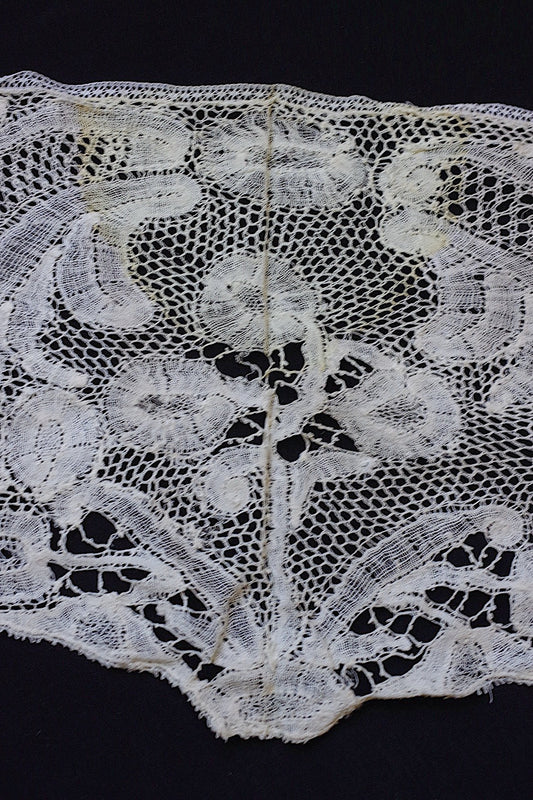 アンティークレース dentelle antique 204cm .FR a l'epoque