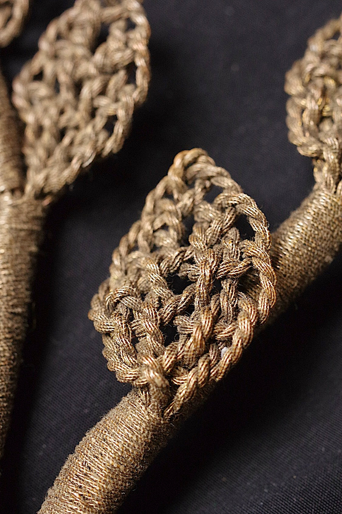 アンティークレース dentelle antique  メタル糸 モチーフ .FR a l'epoque