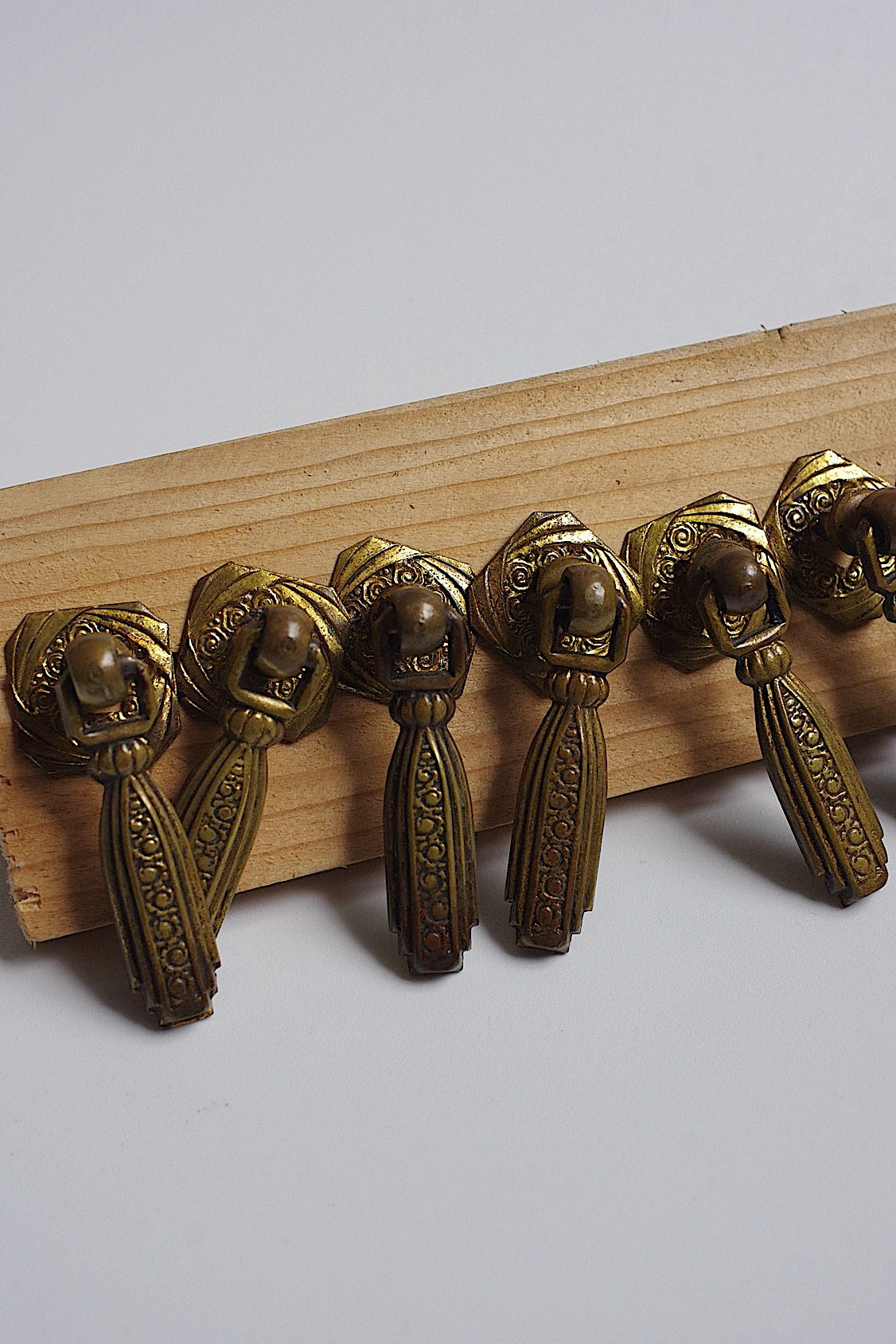 アンティーク金具  antique poignée  .FR a l'epoque