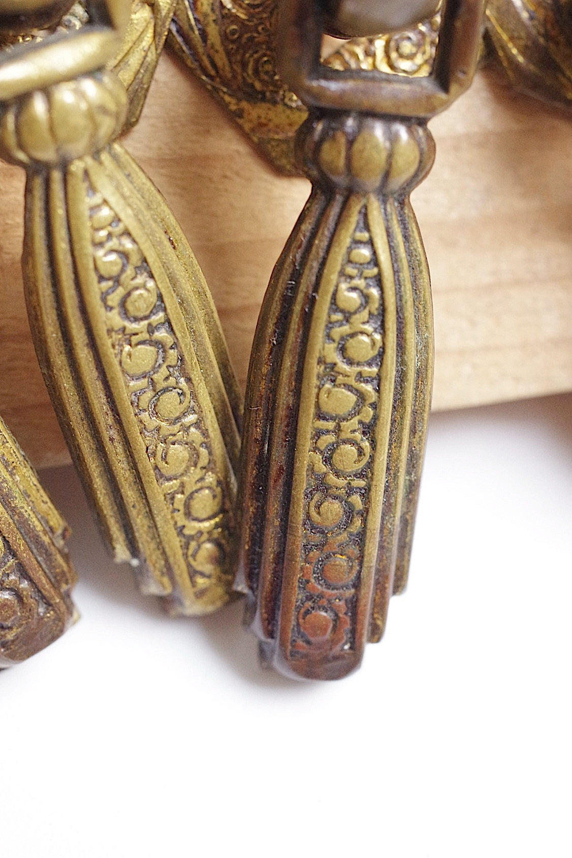 アンティーク金具  antique poignée  .FR a l'epoque