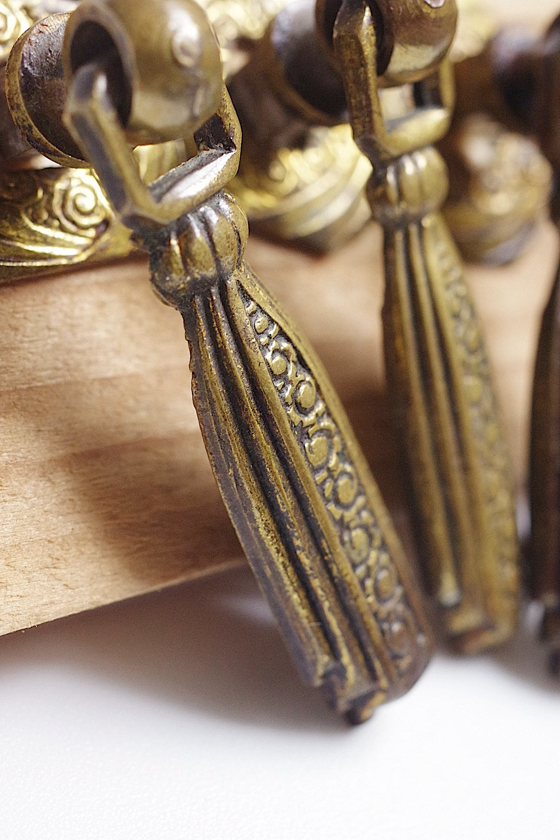 アンティーク金具  antique poignée  .FR a l'epoque