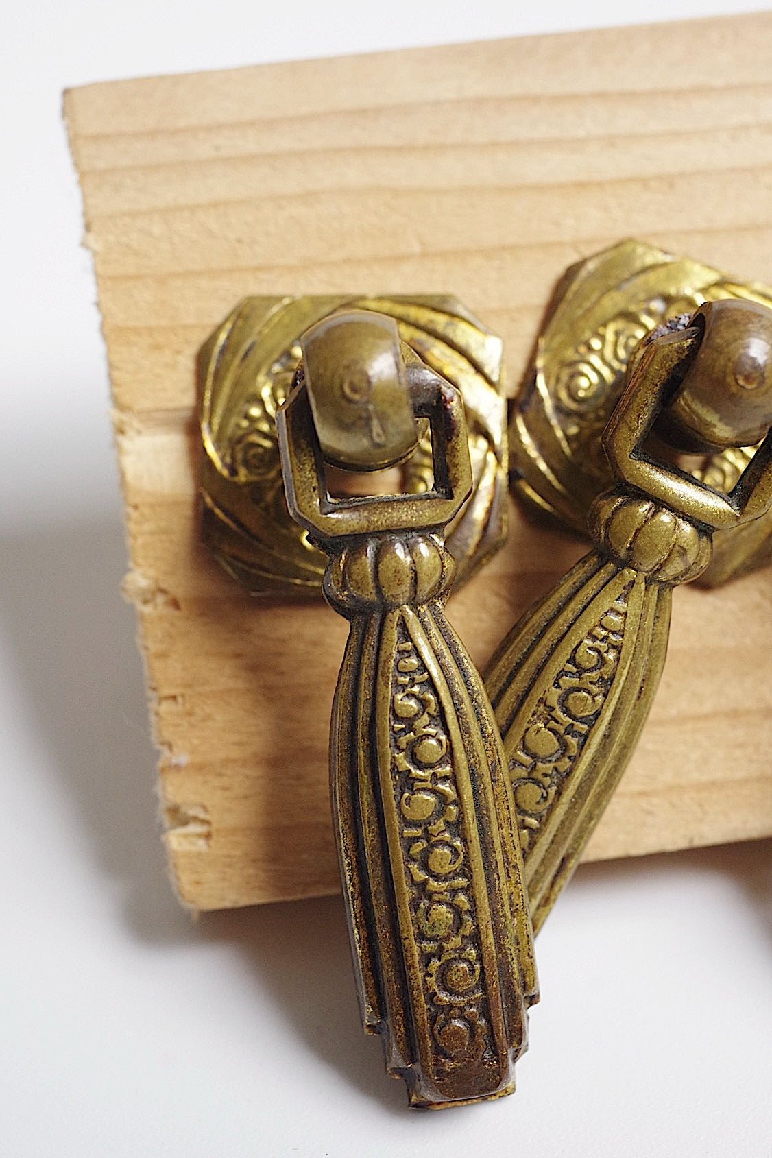 アンティーク金具  antique poignée  .FR a l'epoque