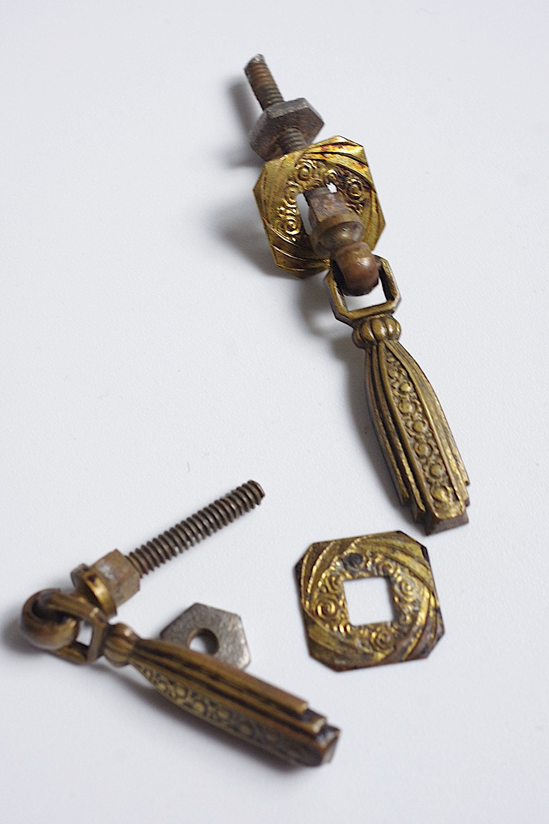 アンティーク金具  antique poignée  .FR a l'epoque