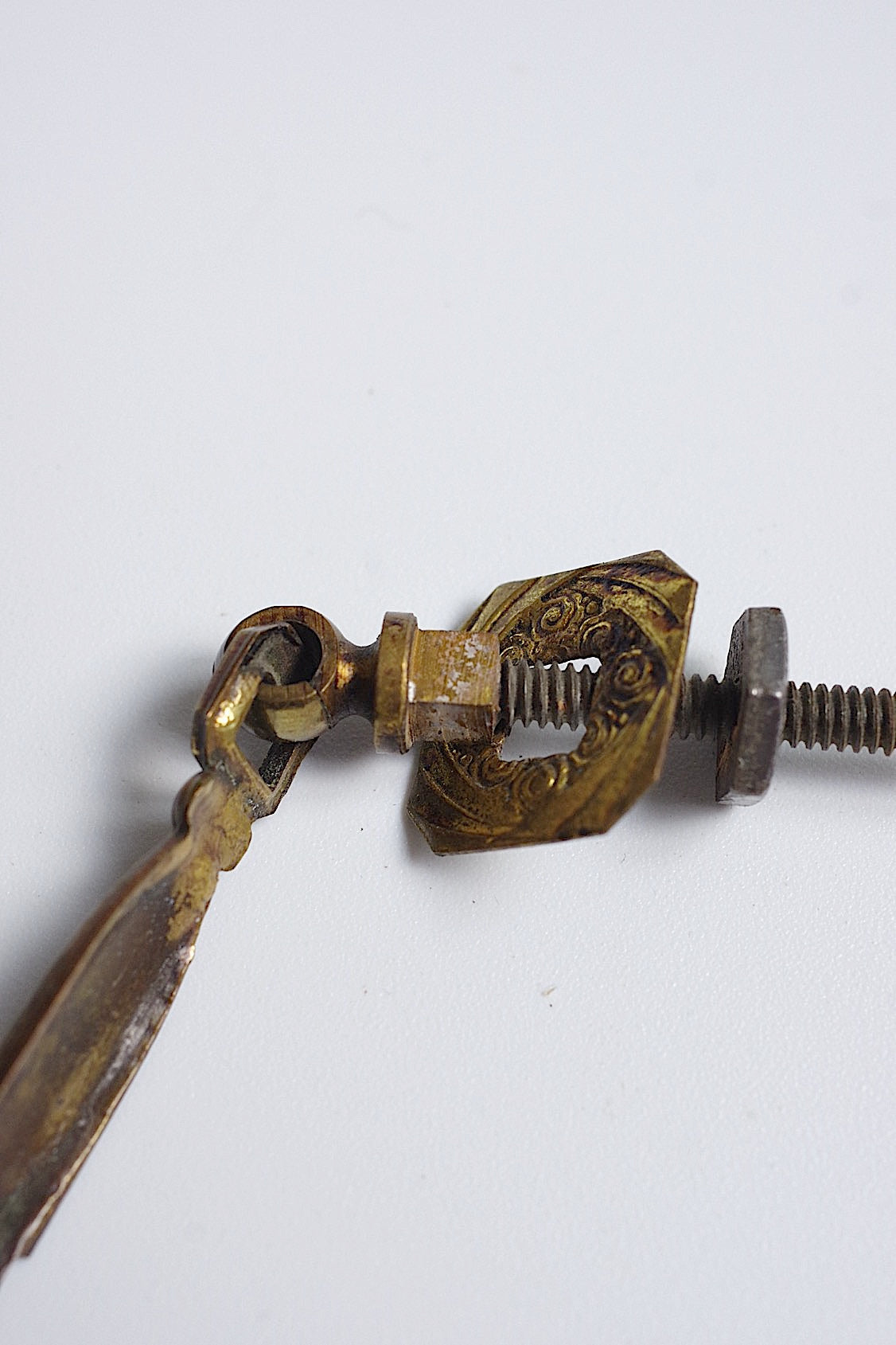 アンティーク金具  antique poignée  .FR a l'epoque