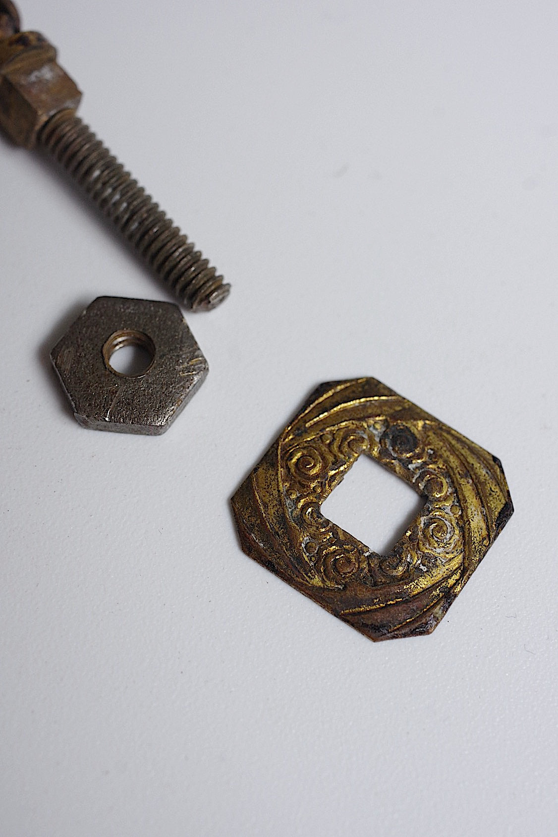 アンティーク金具  antique poignée  .FR a l'epoque