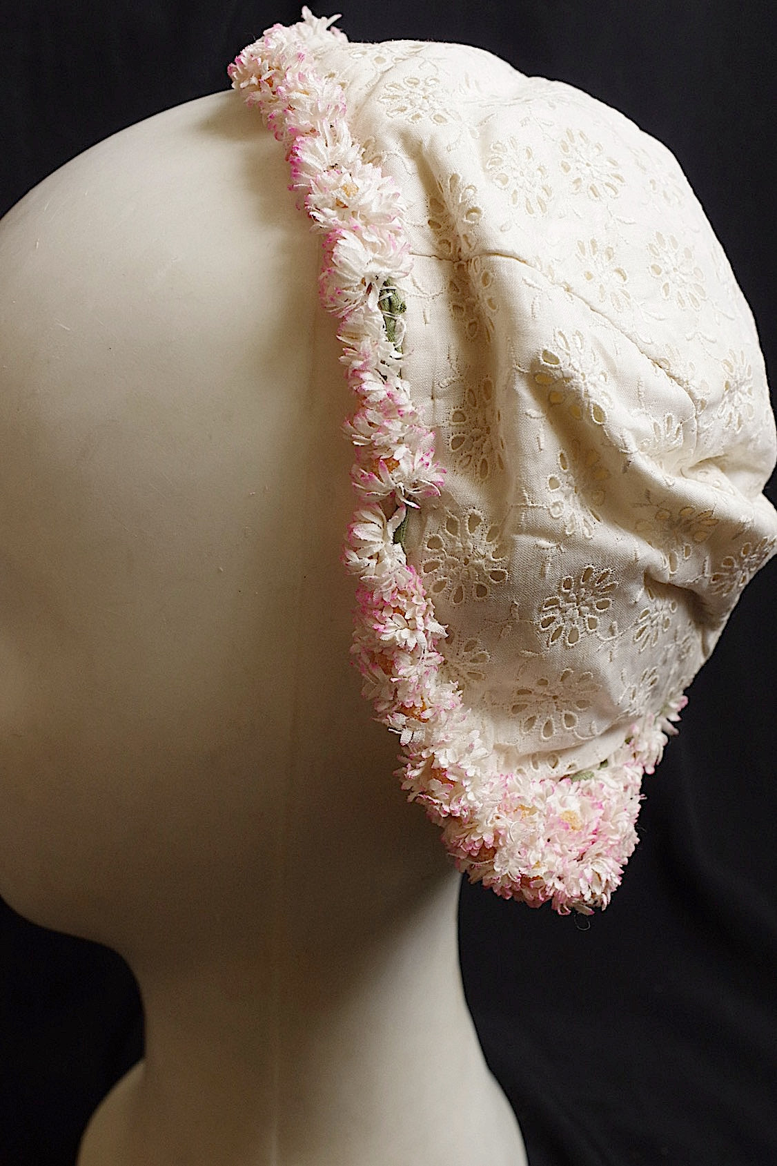 アンティークレース dentelle antique  お花付き帽子 .FR a l'epoque