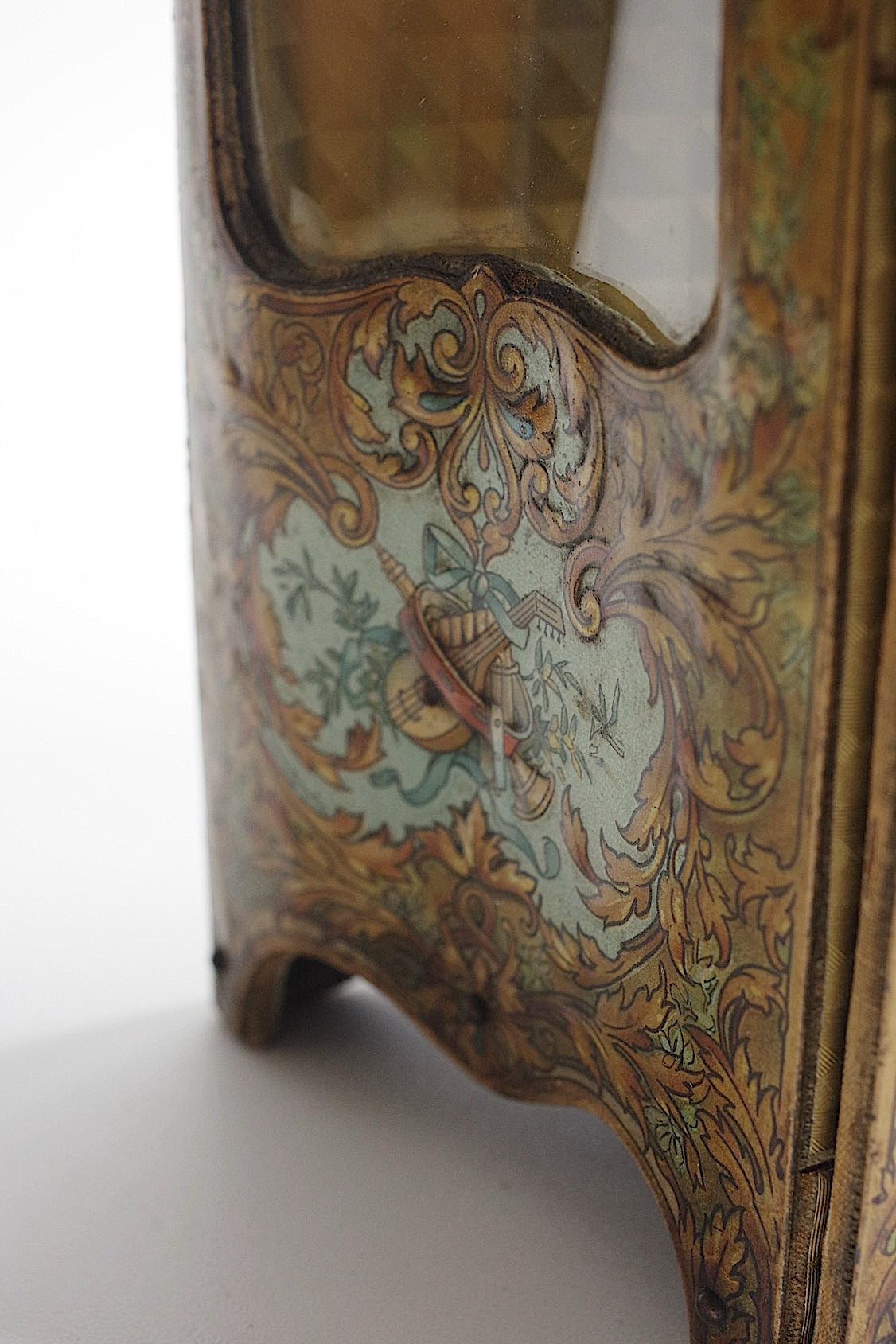 Chaise à porteur miniature  antique アンティーク小物入れ ミニチュア .FR a l'epoque