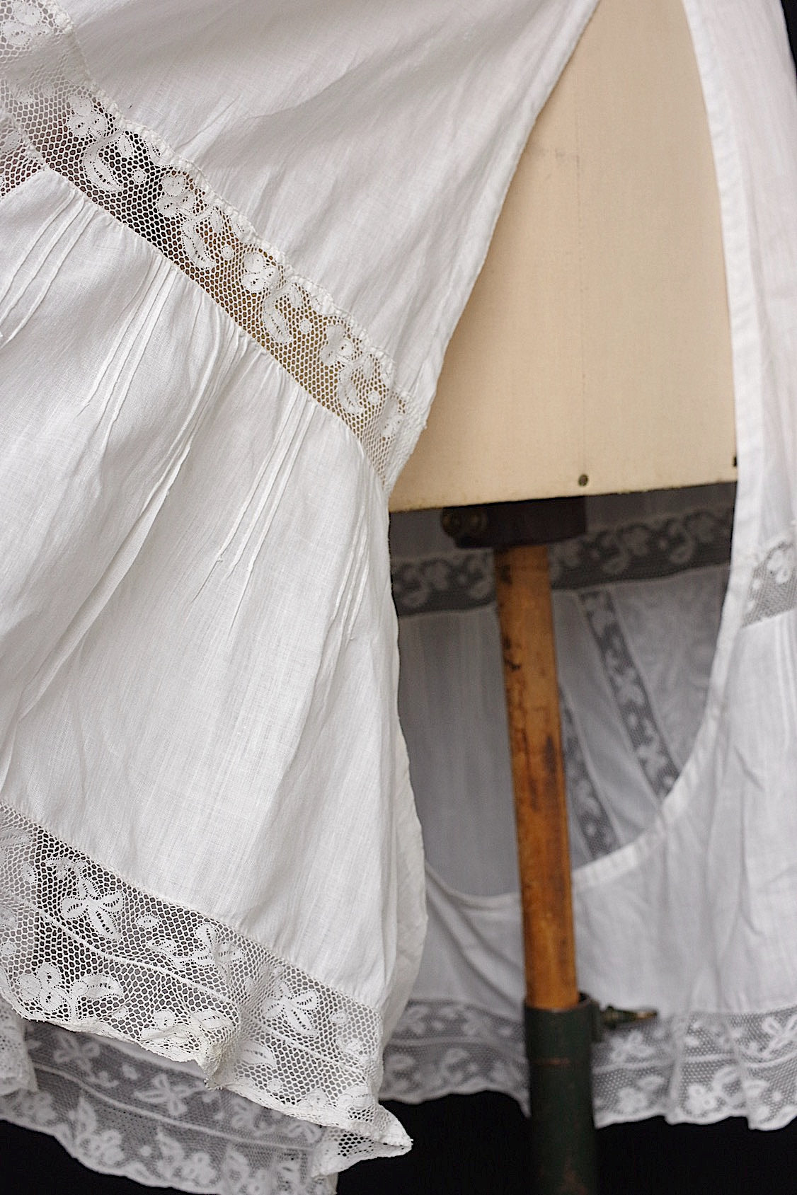 アンティークレースコンビネゾン  vêtement  antique .FR a l'epoque