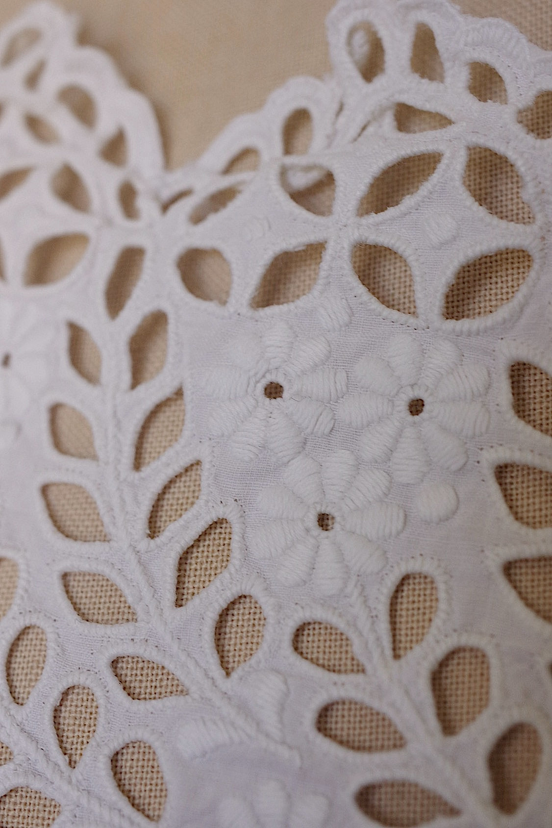 アンティークワンピース  vêtement  antique  robe .FR a l'epoque