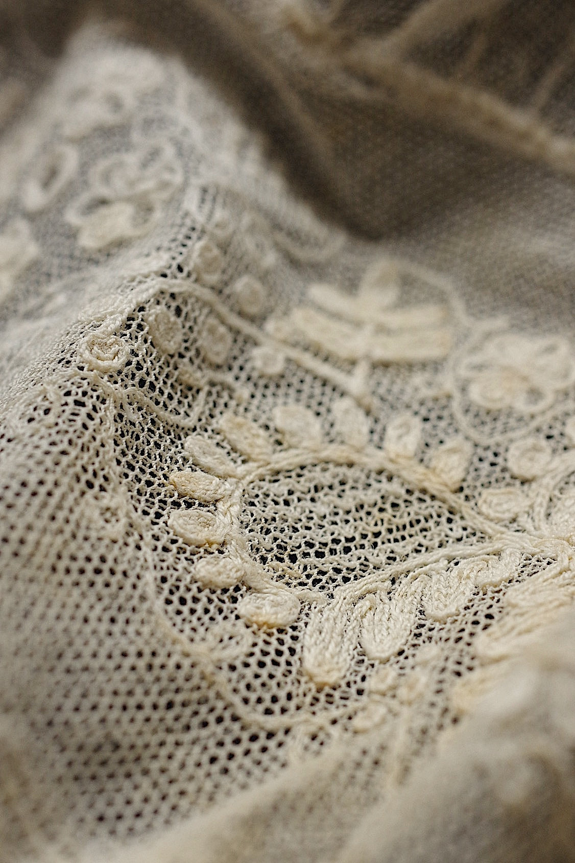 アンティークレース dentelle antique bebe用キャップ .FR a l'epoque