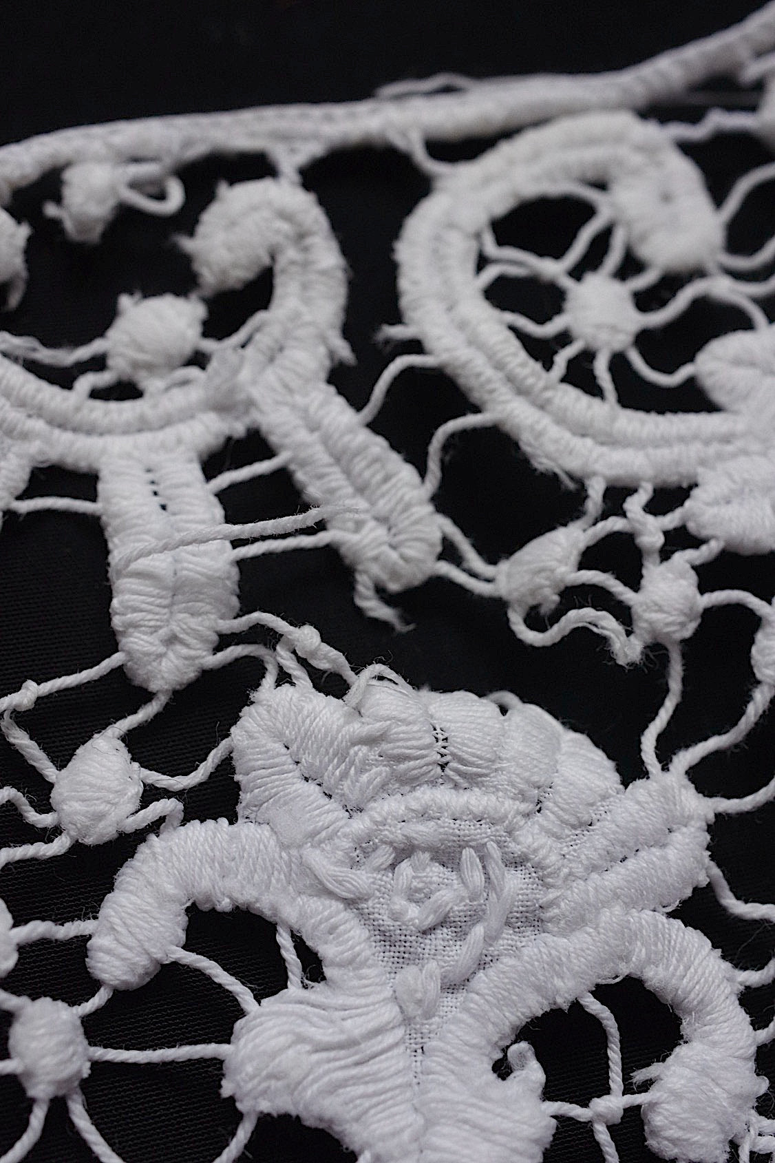 アンティークレース dentelle antique 襟2つ .FR a l'epoque