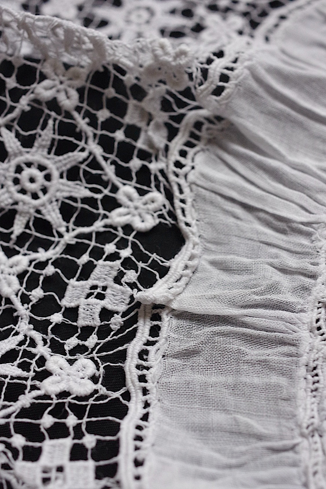 アンティークレース dentelle antique 小さめ襟 .FR a l'epoque