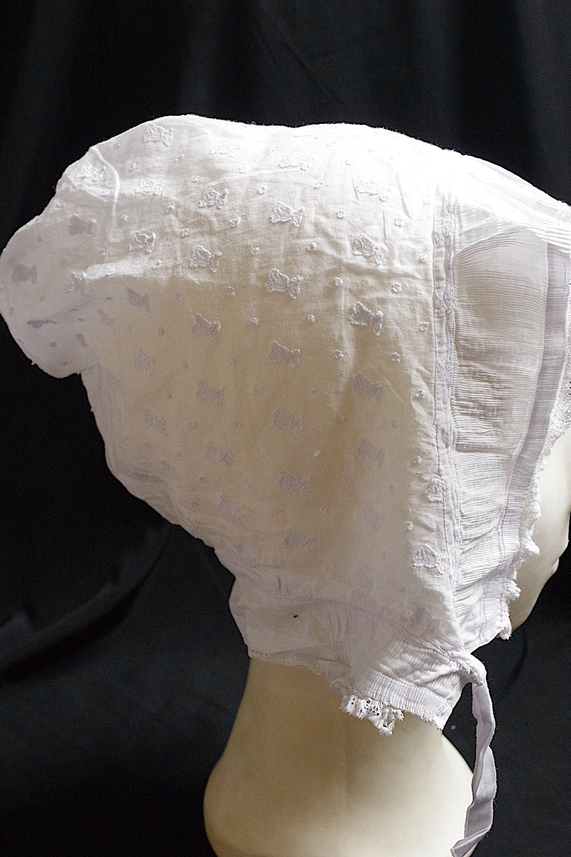 アンティークレース dentelle antique ボネ プチプリ .FR a l'epoque