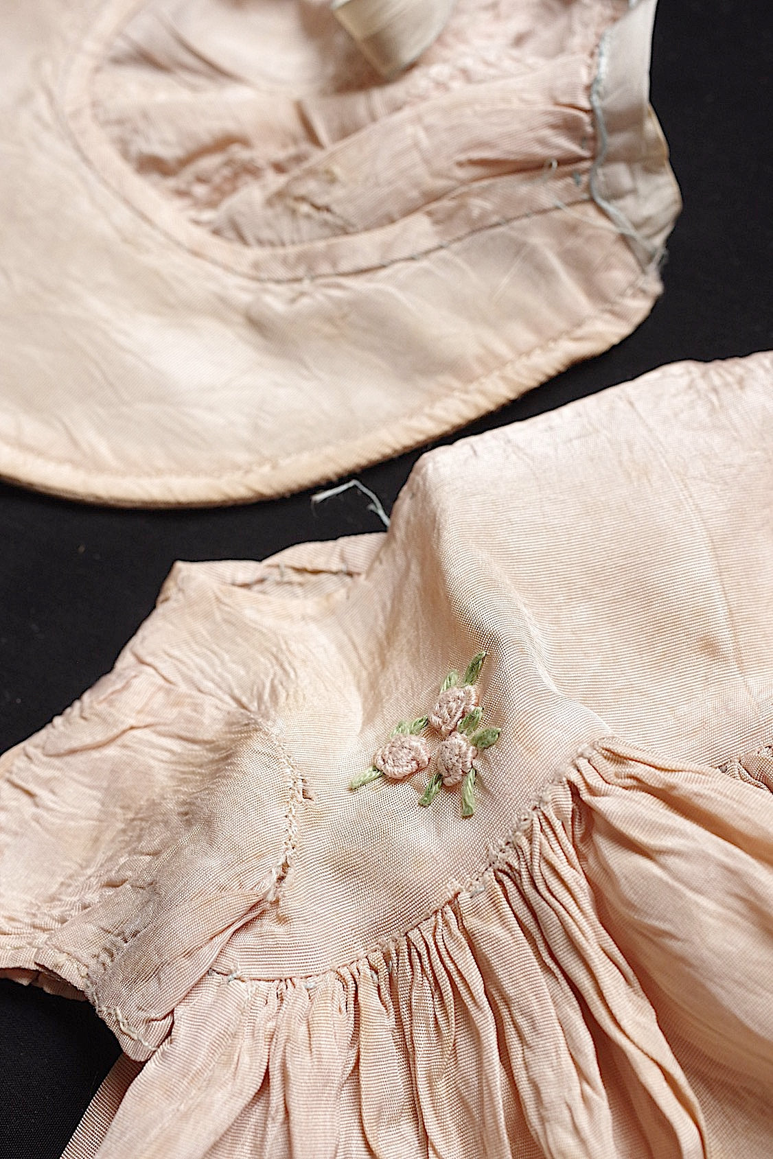 アンティークドール服 vêtements de poupée antique .FR a l'epoque