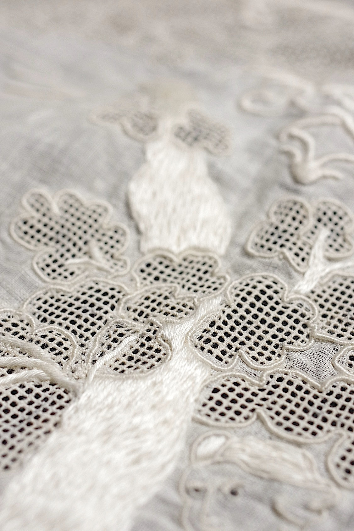 アンティークレース dentelle antique 刺繍ハギレ .FR a l'epoque